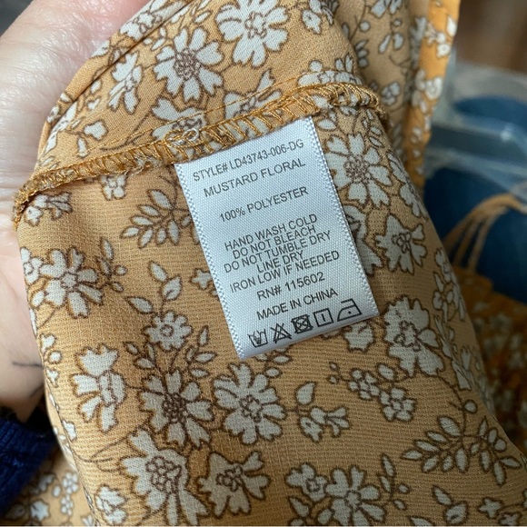 Lush size small dress - Picture 4 of 6